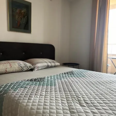 Apartment Stefan 2 *